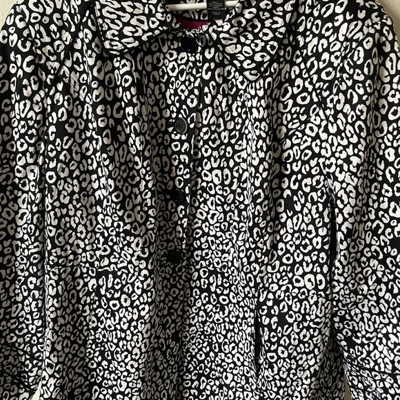 Lane Bryant Black & White Jacket - Picture 5 of 6